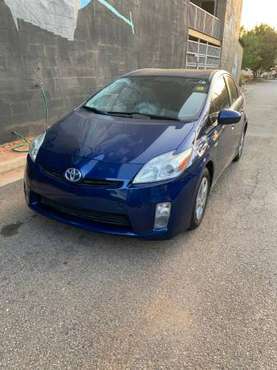 2011 Toyota Prius 2 IMMACULATE CONDITION! LOADED! BACKUP CAMERA! for sale in Atlanta, GA