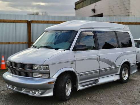 Chevrolet Astro Stracraft Highroof Weekendsr BOYDS Edition - cars & for sale in Portland, OR