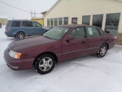 1998 Toyota Avalon 4dr Sdn XL w/Bucket Seats Leather! - cars & for sale in Marion, IA