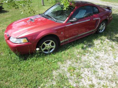 2000 Ford Mustang (may consider reasonable offers) for sale in Brunswick, OH