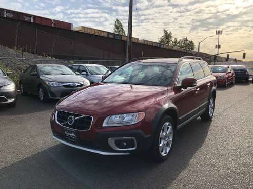2011 VOLVO XC70 T6 AWD - - by dealer - vehicle for sale in Portland, OR