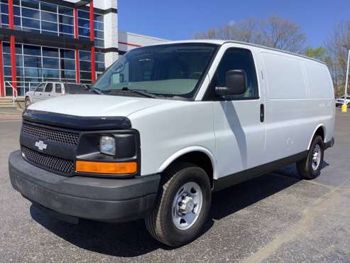Nice! 2014 Chevy Express G3500! 1 Owner! Clean Carfax! - cars & for sale in Ortonville, MI
