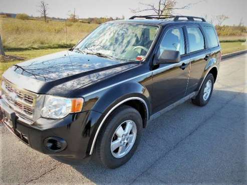 **2010 Ford Escape 4wd No Rust Xtra Clean SUV for sale in Lancaster, NY