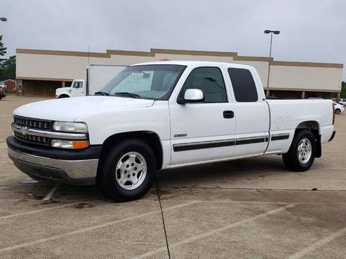 2000 CHEVY SILVERADO 1500: LS · Extended Cab · 2wd · 143k miles for sale in Tyler, TX