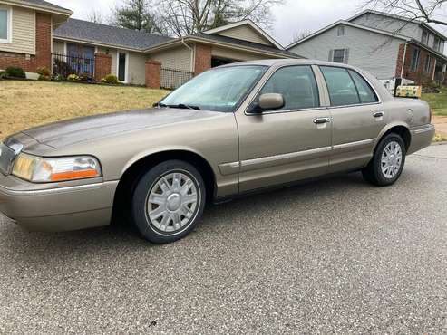 2005 Mercury Grand Marquis GS for sale in St. Charles, MO