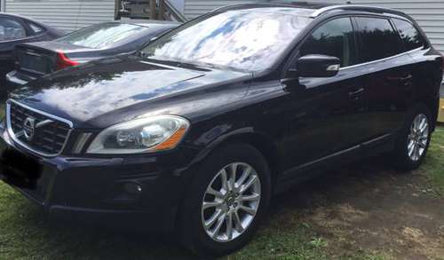 2010 Volvo XC60 T-6 Serviced By Perf Motoring Lead Tech 4NEW Tires for sale in Westfield, MA