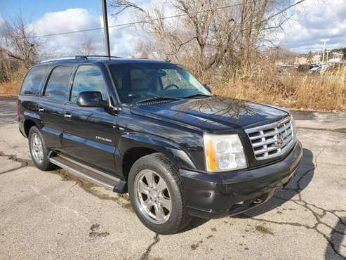 2006 Cadillac Escalade AWD - cars & trucks - by owner - vehicle... for sale in Ann Arbor, MI