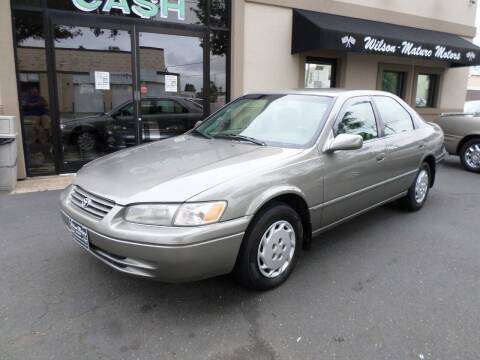 1998 Toyota Camry le 1 OWNER - cars & trucks - by dealer - vehicle... for sale in New Haven, CT