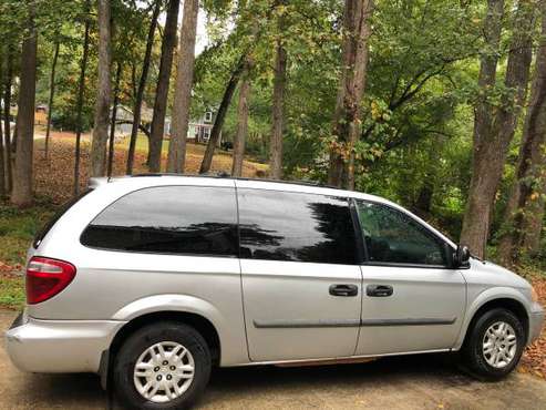 2006 Dodge Grand Caravan with entertainment package for sale in Snellville, GA