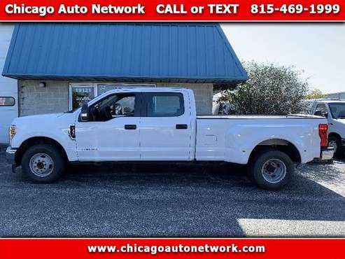 2018 Ford F350 SD XL Dually Diesel Crew Cab pickup truck 6.7 for sale in Mokena, IL