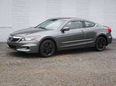 ** 2012 Honda Accord 2dr Coupe 33 mpg Nice Car ** for sale in Minerva, OH