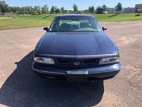 1998 Oldsmobile Delta 88 LS for sale in Saint Paul, MN