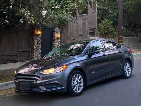 Excellent economy car FORD FUSION HYBRID for sale - cars & trucks -... for sale in West Hollywood, CA