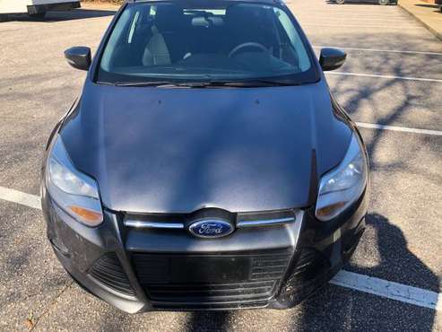 2014 Ford Focus se - cars & trucks - by owner - vehicle automotive... for sale in Raleigh, NC