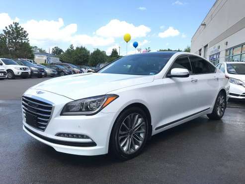 ***** 2016 Hyundai Genesis, Only 29k, Sky View Roof, Fully Loaded, for sale in ChantillyCHANTILLY, District Of Columbia