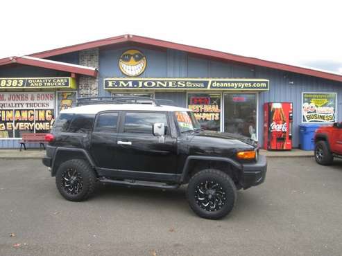 2011 Toyota FJ Cruiser 4WD for sale in Eugene, OR