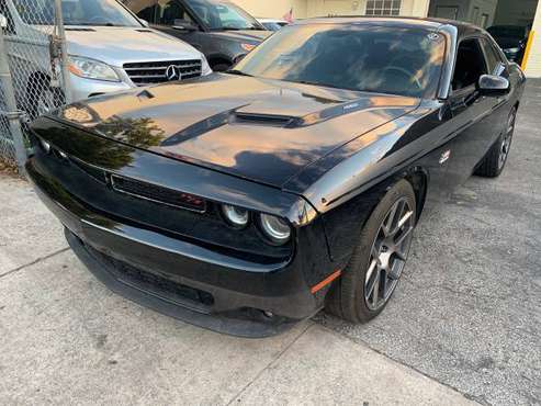 2016 Dodge Challenger RT plus V8 stick shift clean title - cars &... for sale in Hollywood, FL