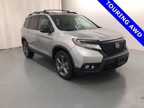 2019 Honda Passport Touring AWD for sale in Holland , MI