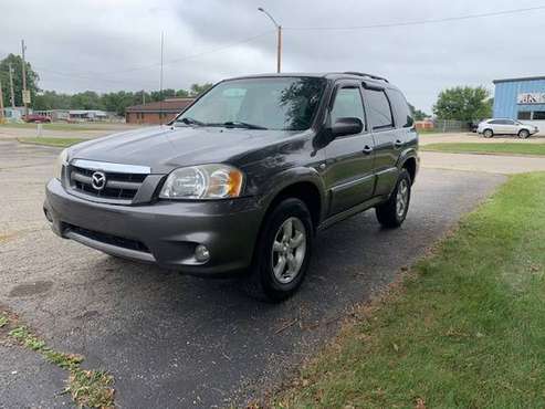 2005 Mazda Tribute S - cars & trucks - by owner - vehicle automotive... for sale in Dayton, OH