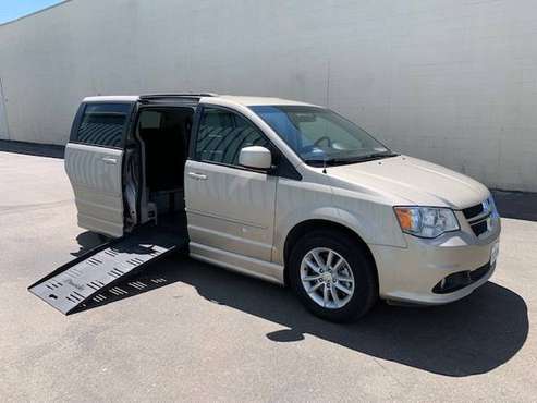 Wheelchair Accessible Van 2015 Dodge G Caravan SXT for sale in El Cajon, CA