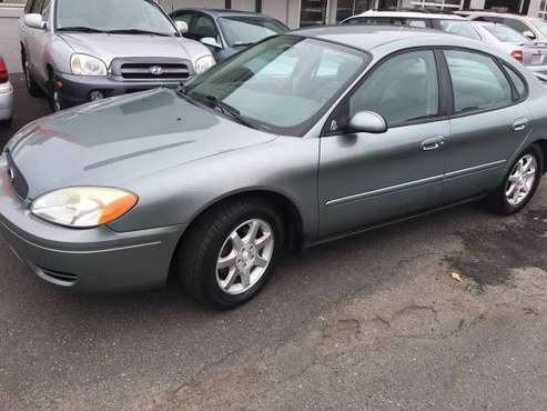 2006 Ford Taurus SEC 137k for sale in Springfield, MA
