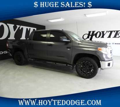 2017 Toyota Tundra 4WD SR5 CREWMAX - Low Rates Available! for sale in Sherman, TX