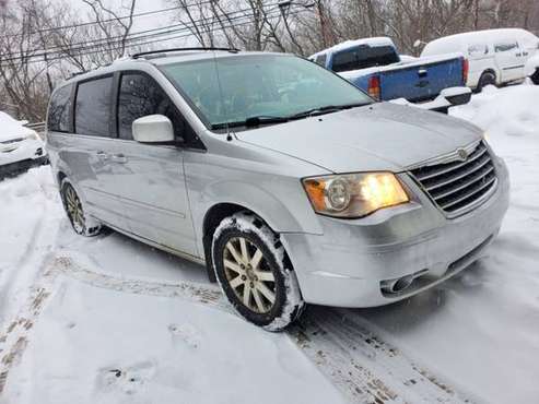 2008 Chrysler Town and Country Touring for sale in Burgettstown, PA