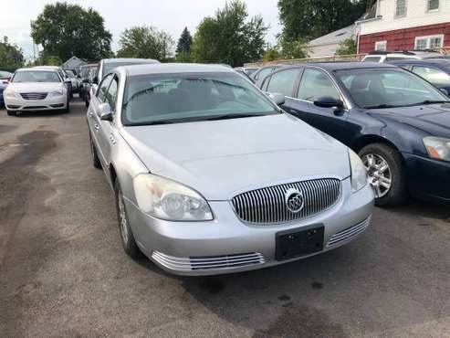 $700 DOWN-2006 BUICK LUCERNE-SILVER for sale in Toledo, OH