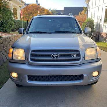 2004 Toyota Sequoia SR5 - cars & trucks - by owner - vehicle... for sale in McKinney, TX