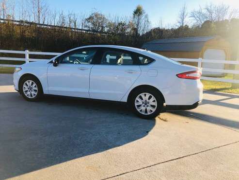💥2014 Ford Fusion S💥 - cars & trucks - by owner - vehicle automotive... for sale in Lawrenceville, VA