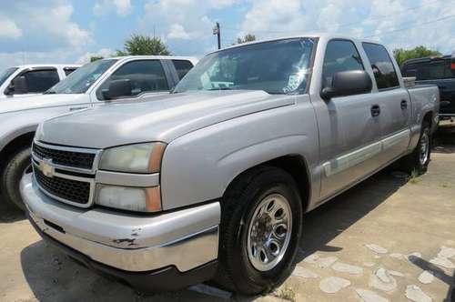 2006 Chevrolet Silverado Crew - cars & trucks - by dealer - vehicle... for sale in Monroe, LA