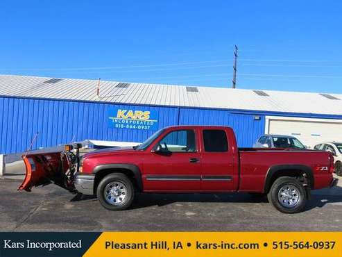 2005 Chevrolet Silverado 1500 Z71 4WD Extended Cab - cars & trucks -... for sale in Pleasant Hill, IA