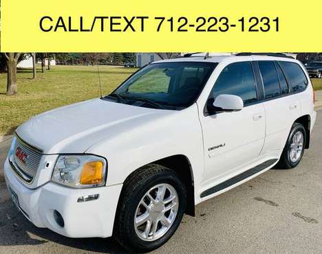 2009 GMC ENVOY DENALI 5.3L!! LIKE NEW TIRES!! - cars & trucks - by... for sale in Le Roy, WI