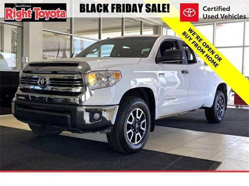 Used 2017 Toyota Tundra SR5 / $9,078 below Retail! - cars & trucks -... for sale in Scottsdale, AZ