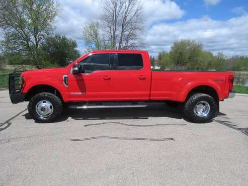 2017 FORD F350 DRW LARIAT DIESEL 4WD NAV LIFTED SOUTHERN - cars & for sale in Neenah, WI