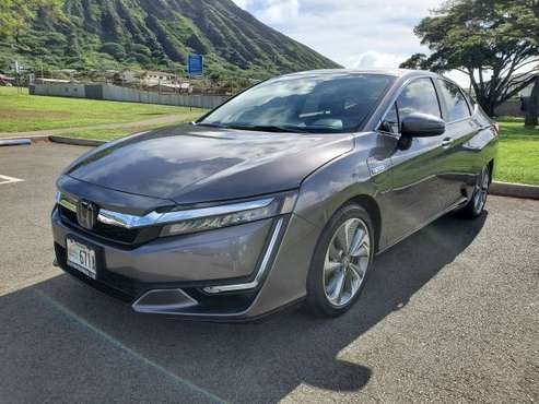 Honda Clarity Plug-in Hybrid Touring Similar to Accord - cars & for sale in Honolulu, HI