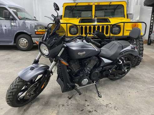 2017 VICTORY OCTANE - Low Miles - Many Extras - cars & trucks - by... for sale in Boynton Beach , FL