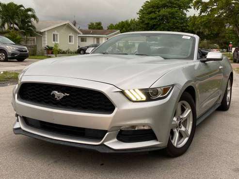 2016 Ford Mustang V6 3.7 Coupe RWD CLEAN CARFAX and CLEAN TITLE!! -... for sale in Hollywood, FL