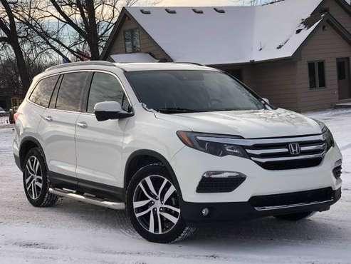 2018 Honda Pilot Touring, adaptive cruise, 27 MPG/h for sale in Maple Grove, MN