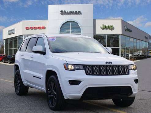 2019 Jeep Grand Cherokee Altitude for sale in Walled Lake, MI