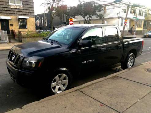 2009 pick up runs great looks good for sale in Jamaica, NY