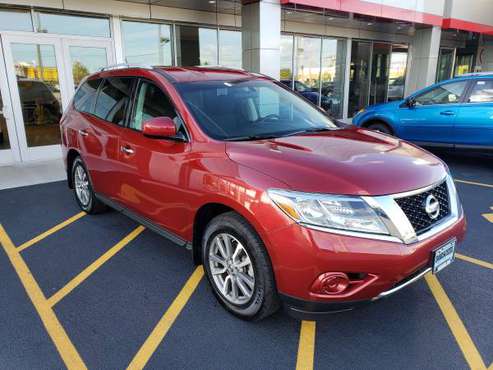 2013 Nissan Pathfinder SV Sport Utility 4D AWD - - by for sale in Rochester , NY