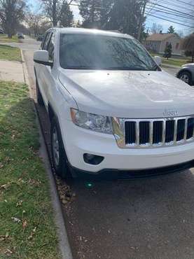 2011 Jeep Grand Cherokee - cars & trucks - by owner - vehicle... for sale in Dearborn Heights, MI