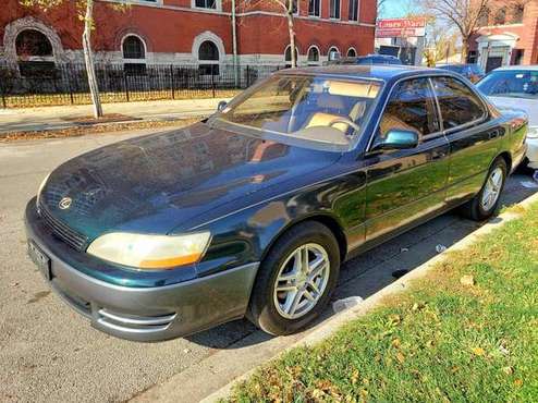 Lexus ES300 1992 (190k) - cars & trucks - by owner - vehicle... for sale in Chicago, IL