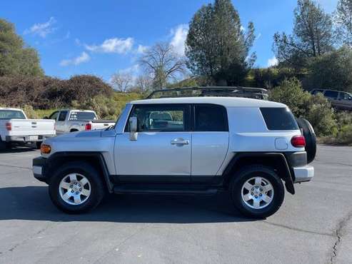 PRE-OWNED 2007 TOYOTA FJ CRUISER BASE - - by dealer for sale in Jamestown, CA