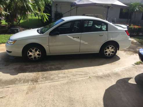 Towable 2005 Saturn Ion 2 - cars & trucks - by owner - vehicle... for sale in Dearing, FL