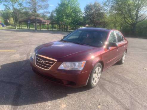 2009 Hyundai Sonata - Great Running Condition - - by for sale in Bedford, OH