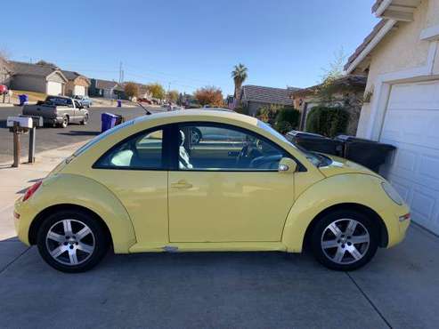 2006 Volkswagen Beetle sport runs great fully loaded low miles -... for sale in Victorville , CA