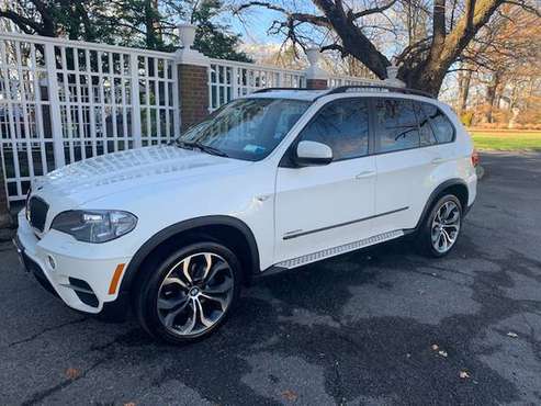 2013 BMW X 5 3.5 PREMIUM - cars & trucks - by owner - vehicle... for sale in Scarsdale, NY