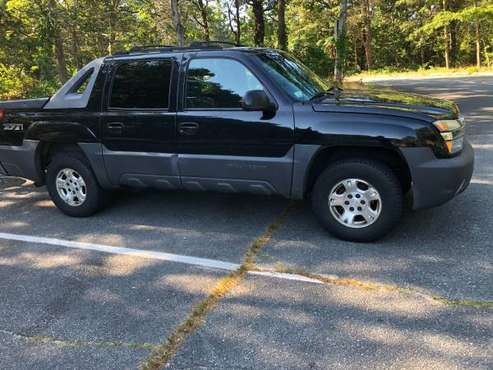 Chevy Avalanche - cars & trucks - by owner - vehicle automotive sale for sale in Dighton, MA